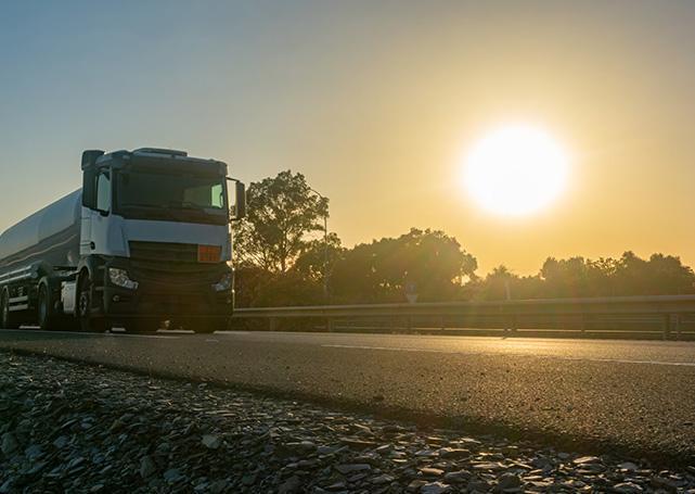 ciężarówka dostarczająca gaz